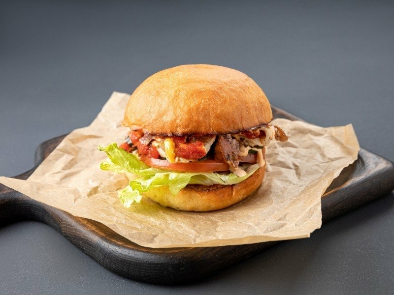 Burger with chicken and bacon