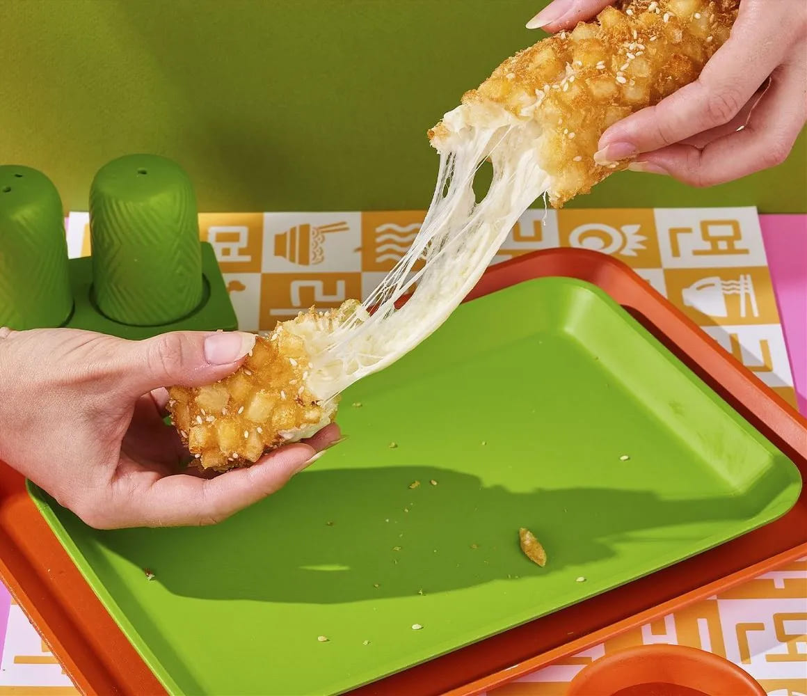 Корейский корндог с сыром Моцарелла