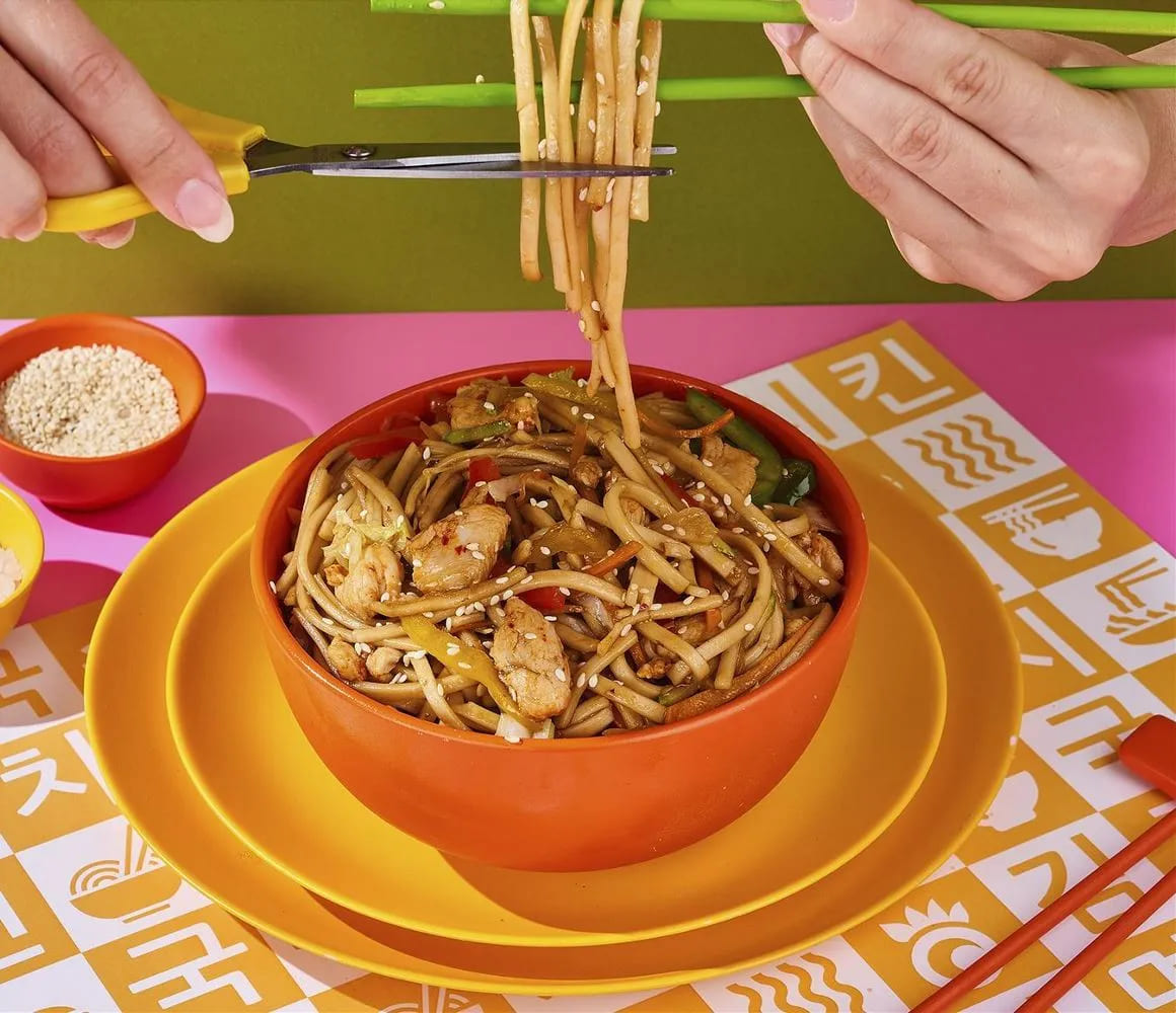 Вок с куриным филе в соусе Терияки