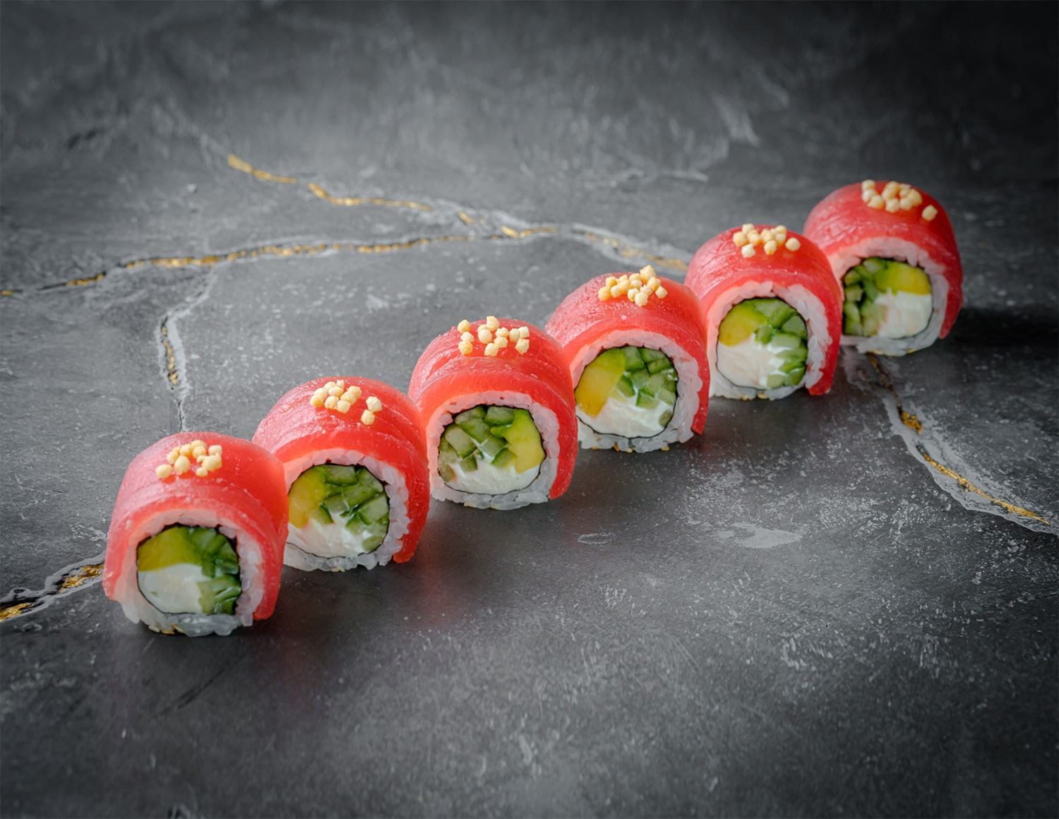 Ролл Филадельфия с тунцом 