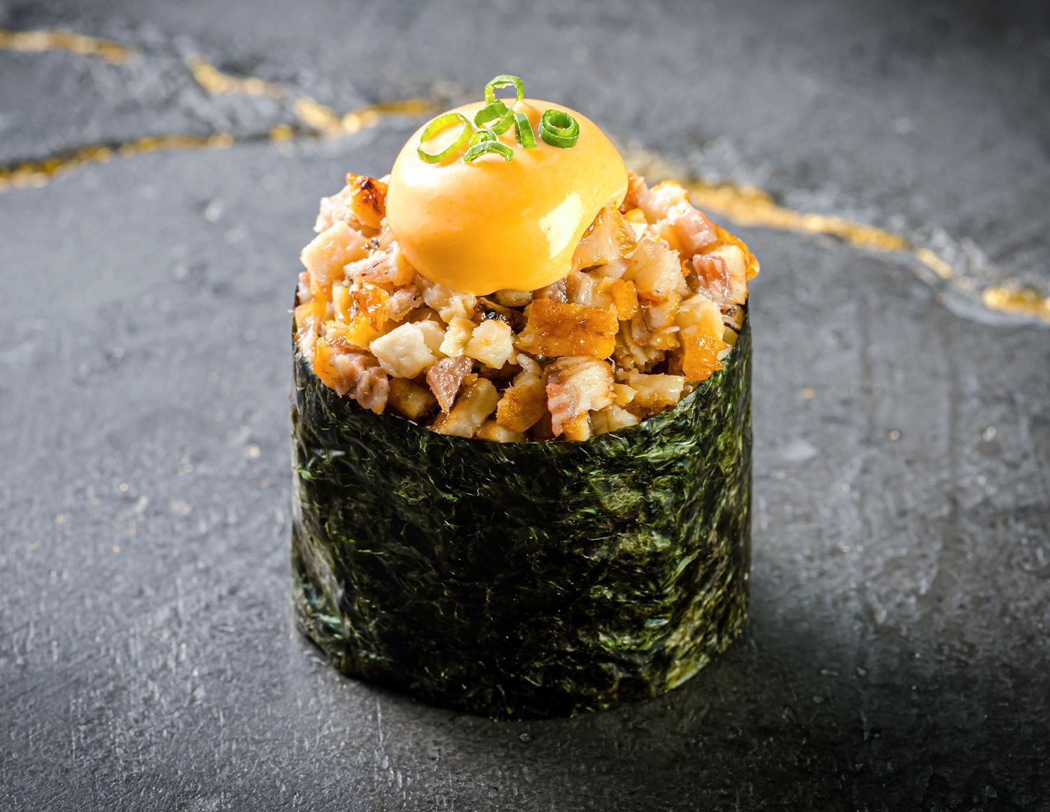 Гункан угорь